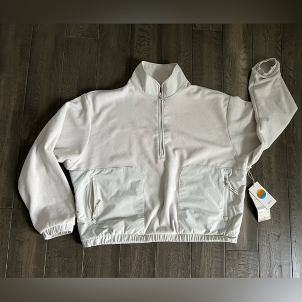 Vuori Women's Aspen Half Zip Fleece Pullover in Salt sz XL NWT 148$